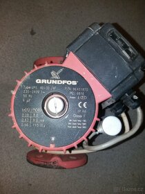Oběhové čerpadlo Grundfos UPS 40-30/4f - 4
