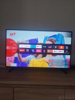 Smart TV Jvc 108 cm - 4