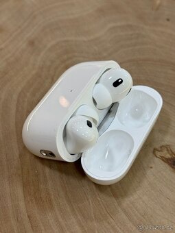 AIRPODS PRO DRUHÉ GENERACE A3047 - 4