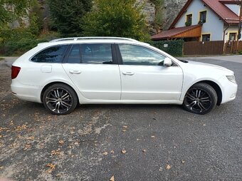 Škoda Superb 2.0TDi DSG - 4