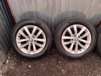 Originální letní alu sada VW 205/60R16, Pirelli 6mm - 4