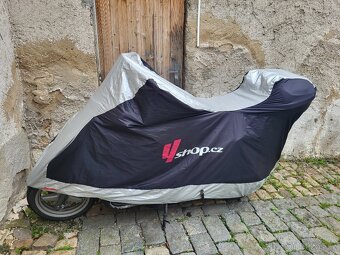 Yamaha Xmax 125cc - 4