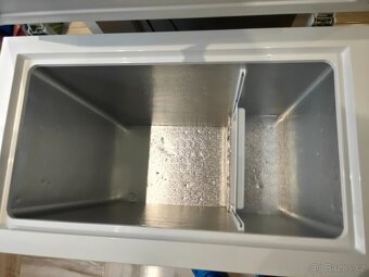 Pultový mrazák Hisense - 4