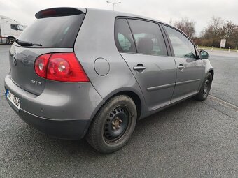 VW Golf V 2.0 tdi - 4