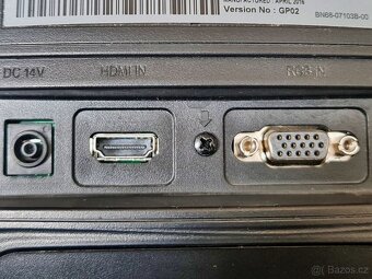 Samsung S24D300H, Full HD - 4