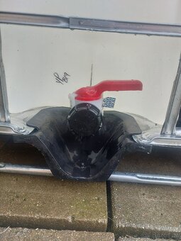 Kontejner IBC 1000l na pitnou vodu - 4