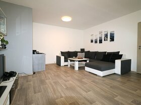 Prodej prostorného vybaveného bytu 3+1 v Žamberku - 4