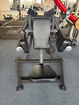 Fitness stroje a platformy - 4