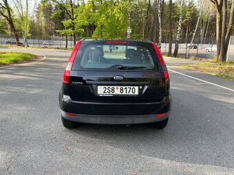 Ford Fiesta - 4