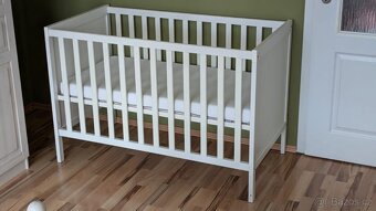 Dětská postýlka IKEA s matrací - 4