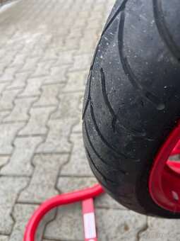 Honda CBR1000F - 4