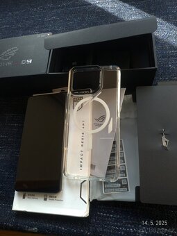 Asus rog phone 9 12GB/512GB - 4