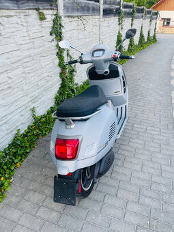 Vespa GTS 300 HPE r.v.2023 - 4