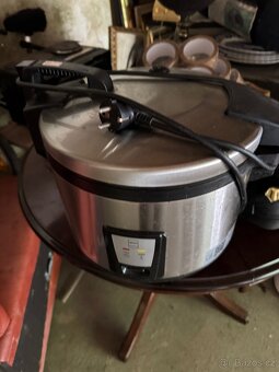 Prodám gastro rýžovar METRO Professional GRC1008 – 1250 W - 4