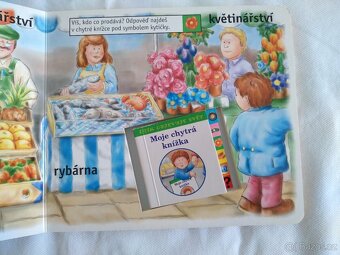 Kniha tvrdá stránky, v okýnku má malou knihu, nová , - 4