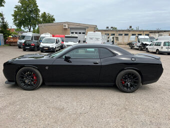 Dodge Challenger SRT Hellcat 6.2l - NEHAVAROVANÉ - 4
