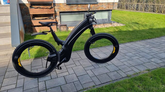 1 kolo Reevo – E-Bike – Velikost SM (5´2“ - 5'9“) černá – 7 - 4