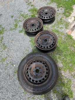 Prodam plechove disky 15 golf V,Octavia II - 4