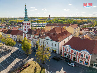 Prodej historického nájemního domu, 954 m², Slaný - 4