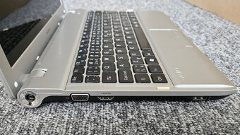 Notebook Sony Vaio VPCYB2M1E - 11,6"/4GB RAM/500GB HDD - 4