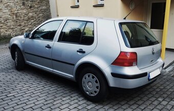 Volkswagen Golf 1.6 74 kW - 4