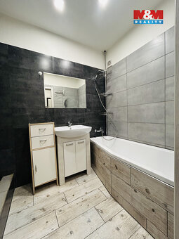 Prodej bytu 3+1, 70 m², Krnov, ul. E. Hakena - 4