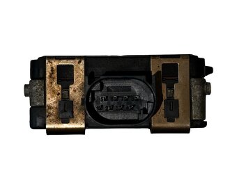 Jednotka hlídání změny pruhu 3Q0907590E VW Arteon 3H 17 - 4