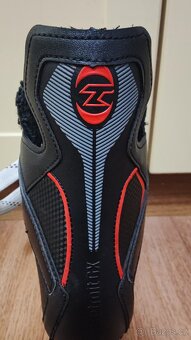 Chlapecké lední brusle - 4