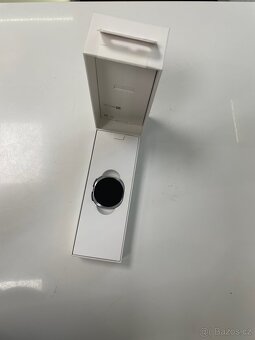 Sportovní hodinky Samsung - 4