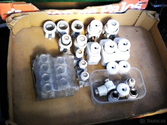 Pojistky závitové a nožové, hlavice, doteky - 4