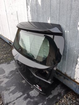 Toyota Auris dveře - 4