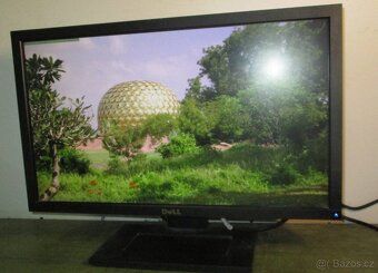 Full HD LED monitor 23 palců DELL, DVI - 4