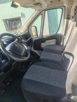 Peugeot Boxer 2.0 HDI 96Kw 2019 Luxusní stav TZ 2,5t 3 mista - 4