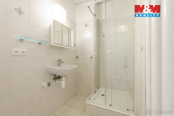 Prodej bytu 2+1, 55 m², Karlovy Vary, ul. K. Čapka - 4