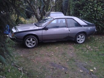 RENAULT FUEGO 1.6 - 4