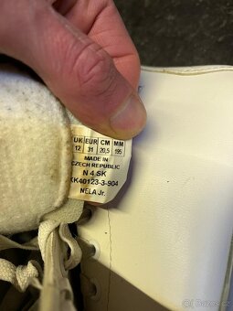 Dívčí brusle vel. 31, 195mm - 4