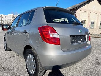 ŠKODA FABIA II.1.2HTP 2.MAJ. VELMI PĚKNÝ STAV HISTORIE TOP - 4