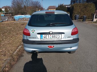 Peugeot 206 - 4