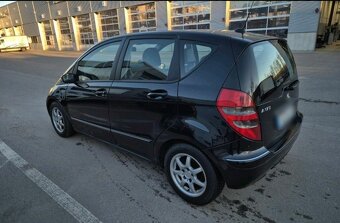 Prodám Mercedes-Benz A 170 benzin. - 4