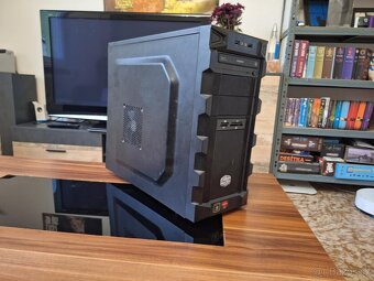 Herní PC včetně monitoru,klavesnice a myši - 4