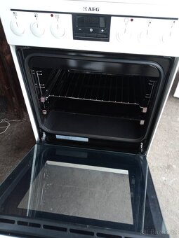 Elektrický sklokeramický sporák AEG - 4