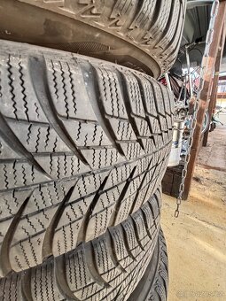 4 x zimní pneu s kolem 195/65R15 - 4