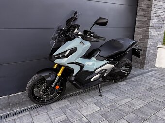 Honda X-adv 750 10/2024 - 4