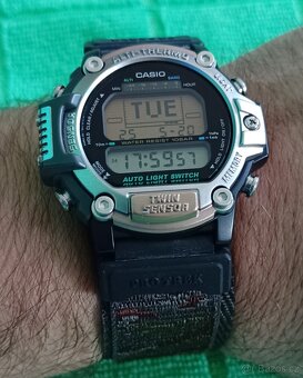 Casio ProTrek PRT-30 Twin Sensor - 4