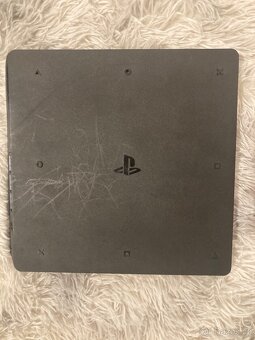 PlayStation 4 Slim 500GB - 4