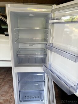 Prodám lednici Beko - 4