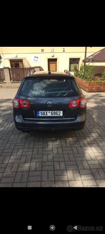 Prodám VW Passat,.r. 2010 - 4