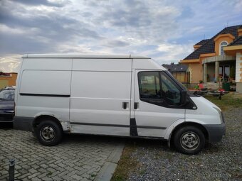 Ford Transit rok 2008 - 4