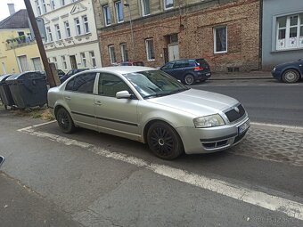 Škoda Superb - 4
