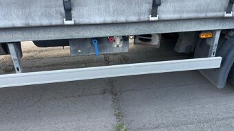 Plachtový vlek, 10t – perfektní stav - 4